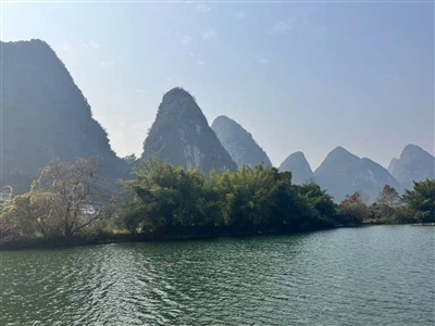 Izgradnja tima za kraj godine tvrtke--Guilin Trip